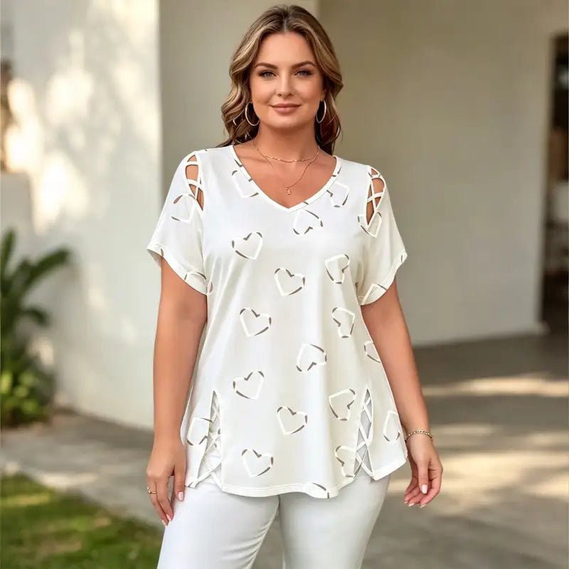👚【S-5XL】Tricou cu decupaje în formă de inimă și guler în V